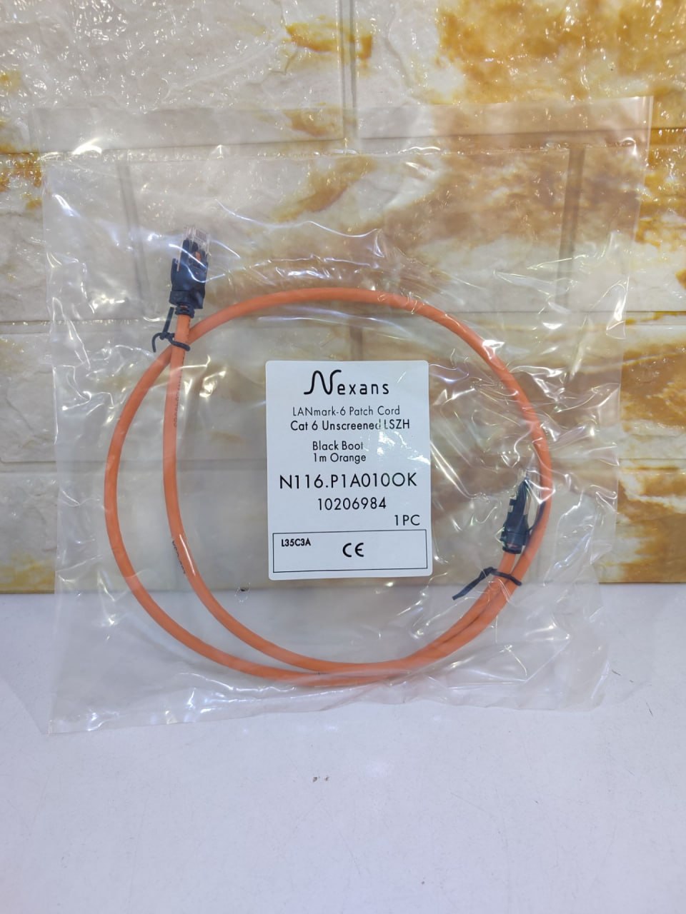 کابل شبکه پچ کورد N116.P1A010OK نگزنس CAT6 طول 1 متری (#)