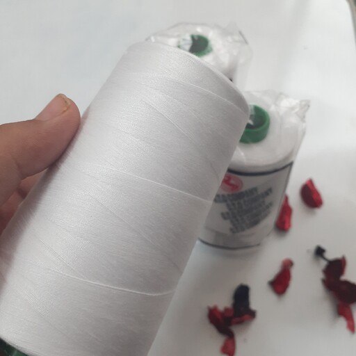 دوک خیاطی پلی استری سفید