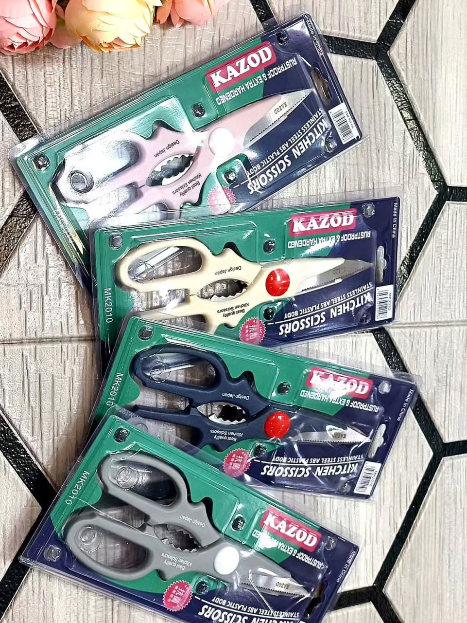 قیچی آشپزخانه مرغ و ماهی KAZOD (با قابلیت گردوشکن)